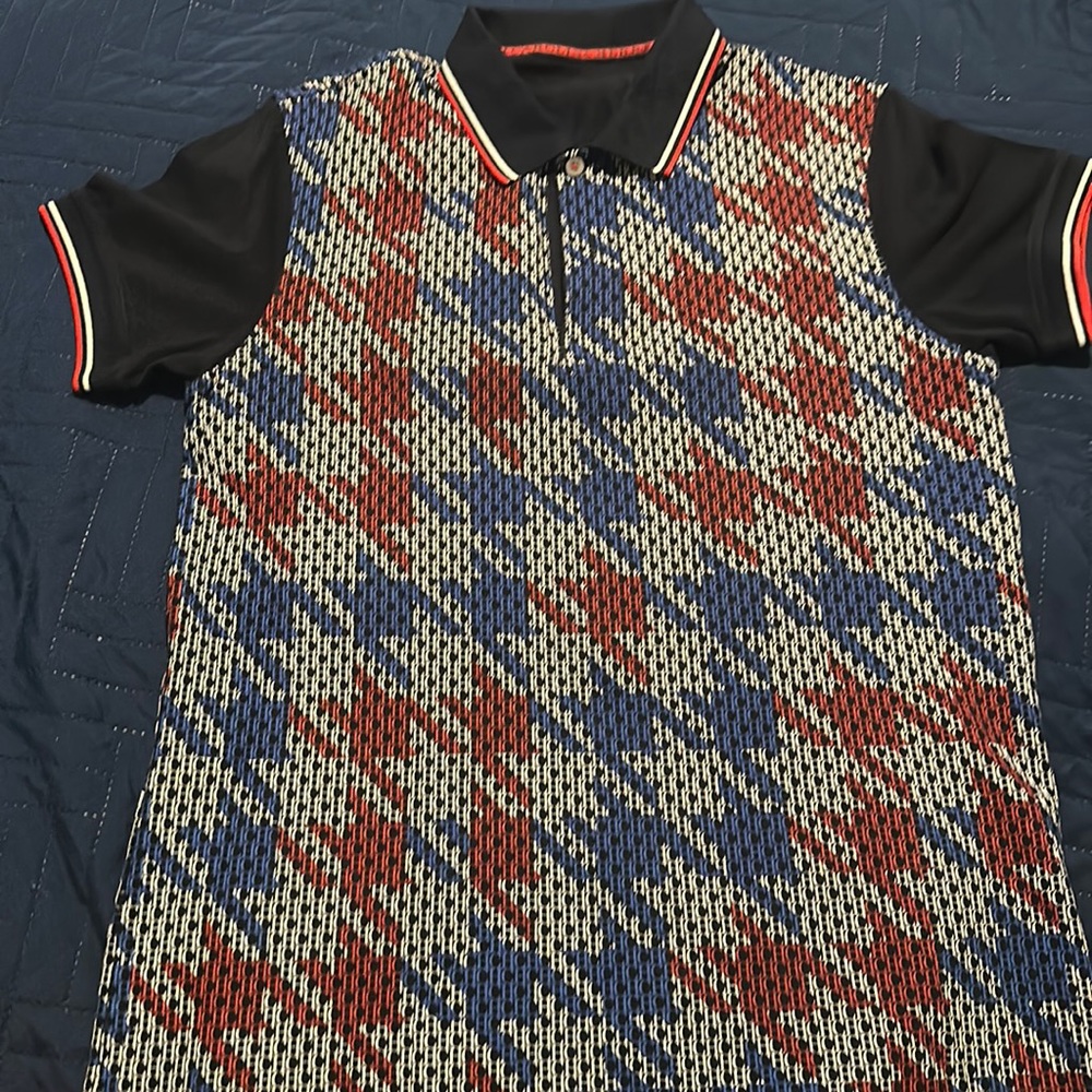 Men Carolina Herrera polo